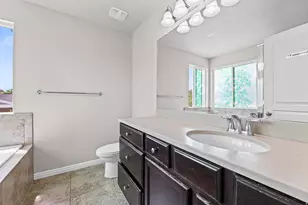 5355 W Halton Ln, West Valley, UT 84120 - Photo 8