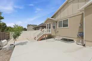 5355 W Halton Ln, West Valley, UT 84120 - Photo 24
