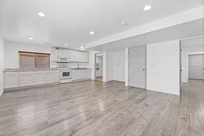 5355 W Halton Ln, West Valley, UT 84120 - Photo 14