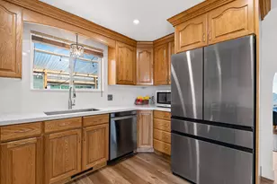 355 W 1700 S, Orem, UT 84058 - Photo 16