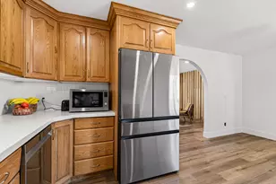 355 W 1700 S, Orem, UT 84058 - Photo 16