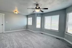127 E Harvest Ln, Grantsville, UT 84029 - Photo 16