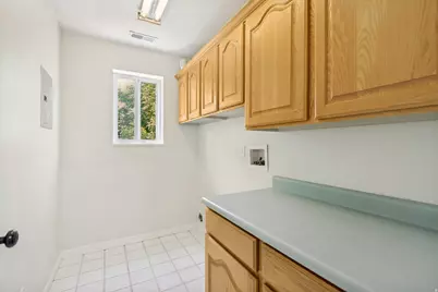 12542 S Stonebridge Cir E, Draper, UT 84020 - Photo 34