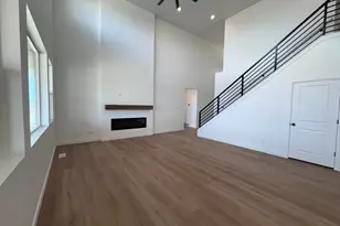 2613 N Scarlet Rd, Eagle Mountain, UT 84005 - Photo 8