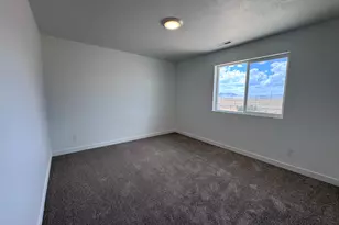 2613 N Scarlet Rd, Eagle Mountain, UT 84005 - Photo 22