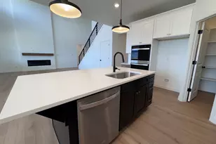 2613 N Scarlet Rd, Eagle Mountain, UT 84005 - Photo 12