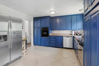 1128 N 1520 E, Logan, UT 84341 - Photo 12