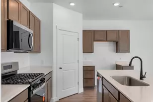 1944 E Belmont Ln, Salem, UT 84653 - Photo 14