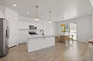1738 W Stone Gate Dr, Saratoga Springs, UT 84045 - Photo 4