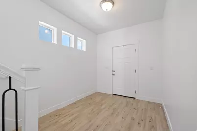 1738 W Stone Gate Dr, Saratoga Springs, UT 84045 - Photo 12