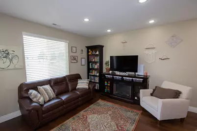 744 S 70 E, Smithfield, UT 84335 - Photo 10