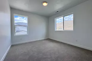 2633 N Scarlet Rd, Eagle Mountain, UT 84005 - Photo 24