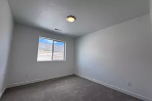 2633 N Scarlet Rd, Eagle Mountain, UT 84005 - Photo 28
