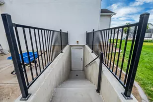 6076 S 4400 W, Hooper, UT 84315 - Photo 6