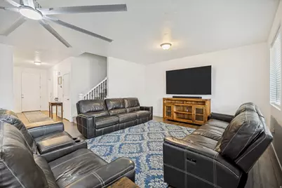 6076 S 4400 W, Hooper, UT 84315 - Photo 18