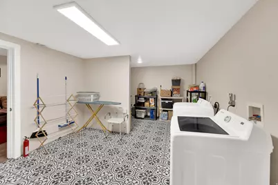 1871 E 4675 S, Holladay, UT 84117 - Photo 24