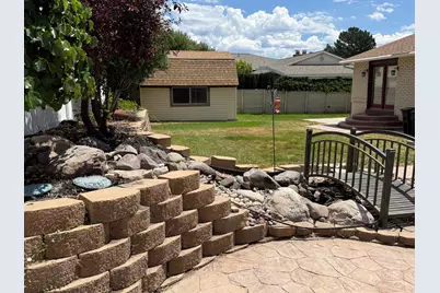 2492 W Tierra Rose Dr S, Taylorsville, UT 84129 - Photo 10