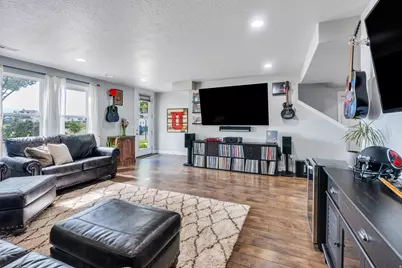 10712 S Lake Ave, South Jordan, UT 84009 - Photo 42