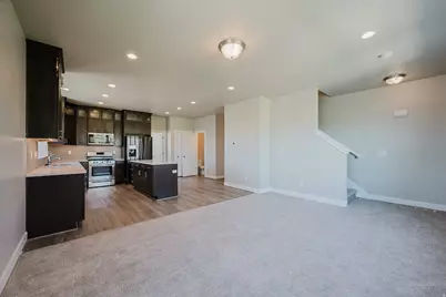 7852 S 5440 W, West Jordan, UT 84081 - Photo 10