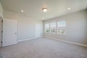 7852 S 5440 W, West Jordan, UT 84081 - Photo 20