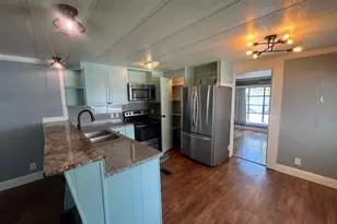 818 W Mount Tuscarora Dr, Taylorsville, UT 84123 - Photo 4