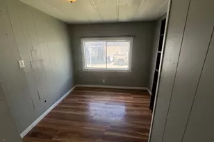 818 W Mount Tuscarora Dr, Taylorsville, UT 84123 - Photo 8