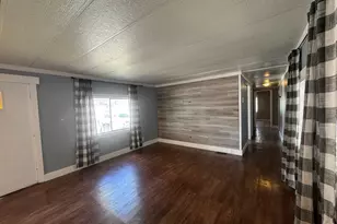 818 W Mount Tuscarora Dr, Taylorsville, UT 84123 - Photo 6