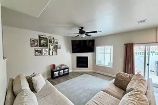 668 E Fiddlers Cove Dr, Cedar City, UT 84721 - Photo 8