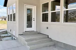 1184 W 3250 N, Pleasant View, UT 84414 - Photo 8