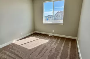 1184 W 3250 N, Pleasant View, UT 84414 - Photo 40
