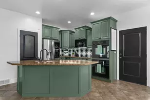 7771 N Mountain Ash Way, Eagle Mountain, UT 84005 - Photo 10