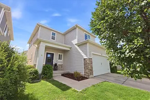7471 N Hutch Ln, Eagle Mountain, UT 84005 - Photo 6