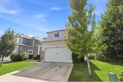 7471 N Hutch Ln, Eagle Mountain, UT 84005 - Photo 4