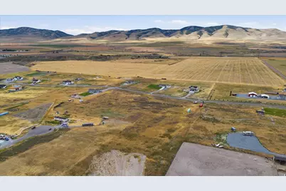 5429 W 19840 N, Plymouth, UT 84330 - Photo 28