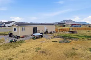 5429 W 19840 N, Plymouth, UT 84330 - Photo 44
