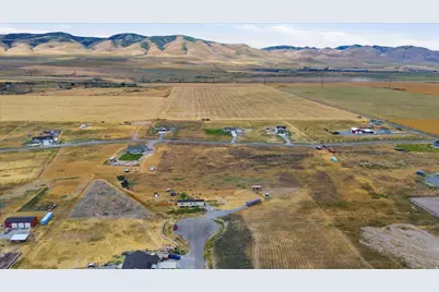 5429 W 19840 N, Plymouth, UT 84330 - Photo 26