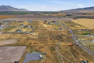 5429 W 19840 N, Plymouth, UT 84330 - Photo 30