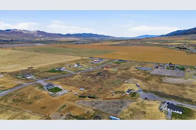 5429 W 19840 N, Plymouth, UT 84330 - Photo 36