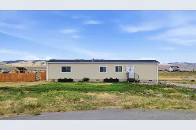 5429 W 19840 N, Plymouth, UT 84330 - Photo 16