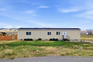 5429 W 19840 N, Plymouth, UT 84330 - Photo 16