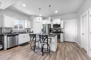 3765 E Cunninghill Dr, Eagle Mountain, UT 84005 - Photo 6