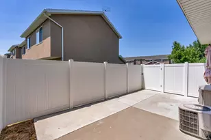 2491 N Charleston Ave, Harrisville, UT 84404 - Photo 24