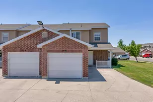 2491 N Charleston Ave, Harrisville, UT 84404 - Photo 2