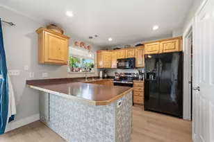 322 N 1320 E, Lehi, UT 84043 - Photo 10