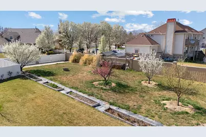 9497 S Lady Dove Ln, South Jordan, UT 84095 - Photo 4