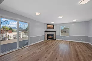 9497 S Lady Dove Ln, South Jordan, UT 84095 - Photo 14