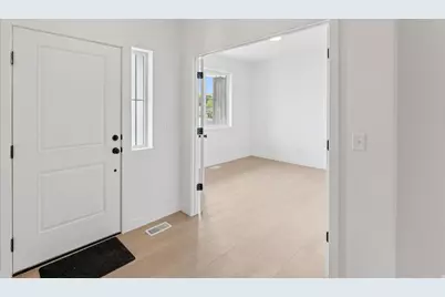 1004 W Paramount Cv S #315, Riverdale, UT 84405 - Photo 14
