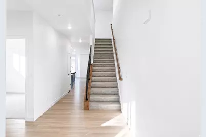 1004 W Paramount Cv S #315, Riverdale, UT 84405 - Photo 4