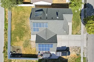 1836 E Canary Way S, Eagle Mountain, UT 84005 - Photo 22