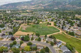 606 S 925 E, Layton, UT 84041 - Photo 44